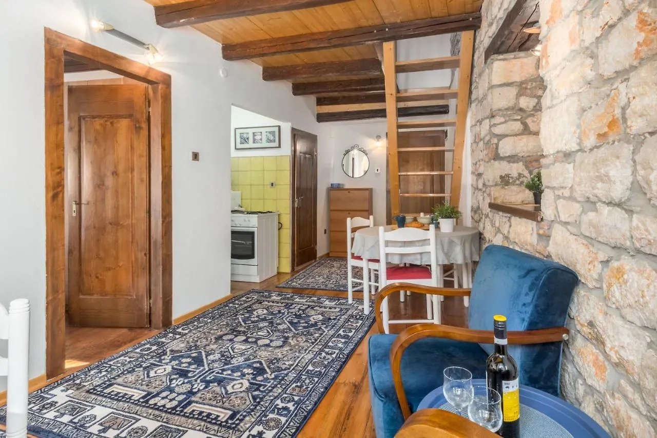 Apartment San Antonio 罗维尼